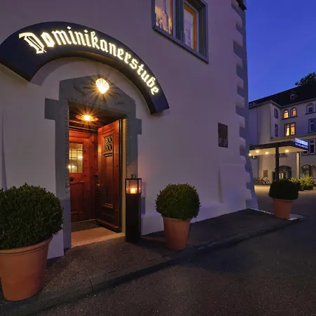 Steigenberger Inselhotel מלון