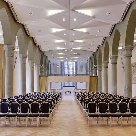 Hotel Steigenberger Inselhotel 5*