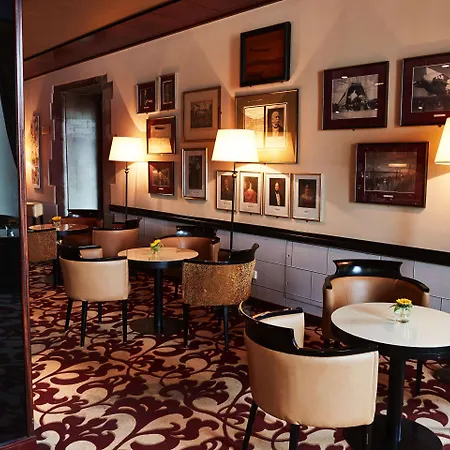 Hotel Steigenberger Inselhotel 5*