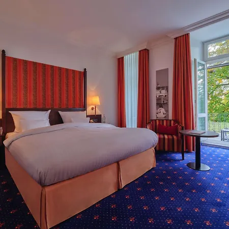 Steigenberger Inselhotel מלון 5*