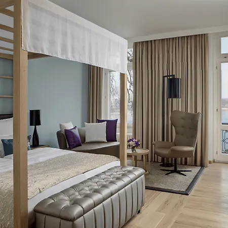 מלון Steigenberger Inselhotel 5*