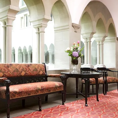 Hotel Steigenberger Inselhotel 5*