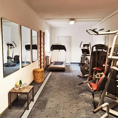 Szálloda Steigenberger Inselhotel 5*